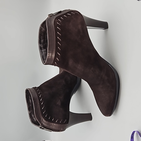 Aquatalia Marvin K Riley Dark Brown Suede Back Zipper Ankle Boots Women 10.5 - Picture 6 of 13